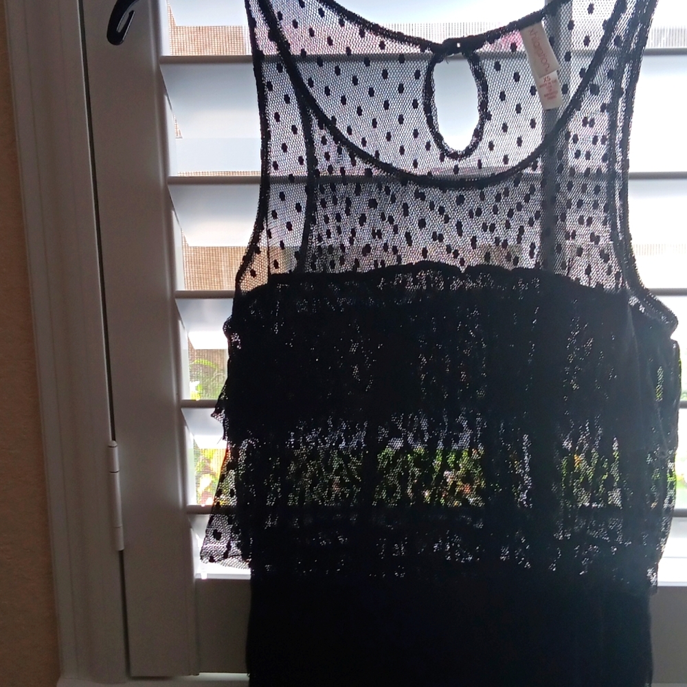 XS preloved lace cami /top